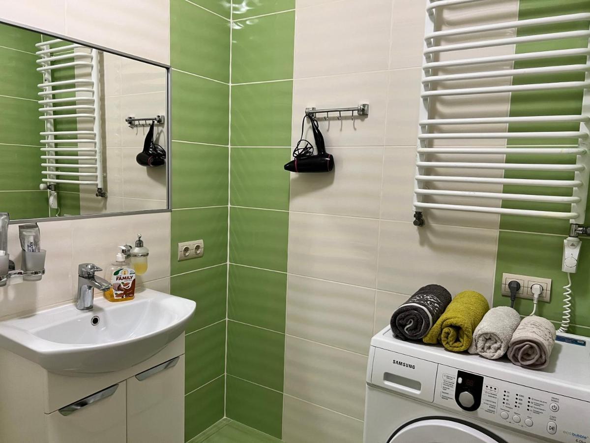 Apartaments Sichovyh Strilciv 68A Івано-Франківськ Екстер'єр фото