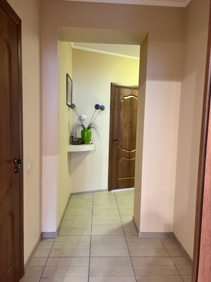 Apartaments Sichovyh Strilciv 68A Івано-Франківськ Екстер'єр фото