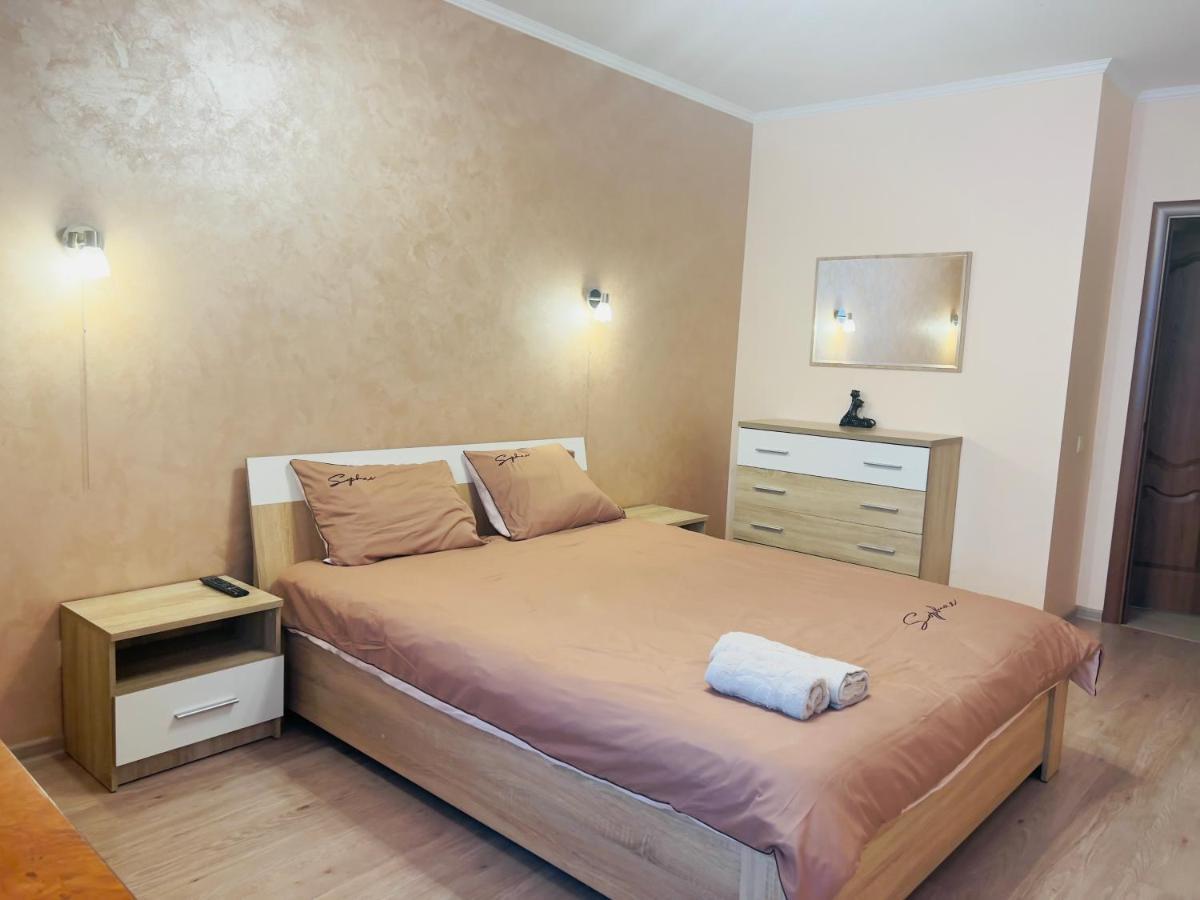 Apartaments Sichovyh Strilciv 68A Івано-Франківськ Екстер'єр фото